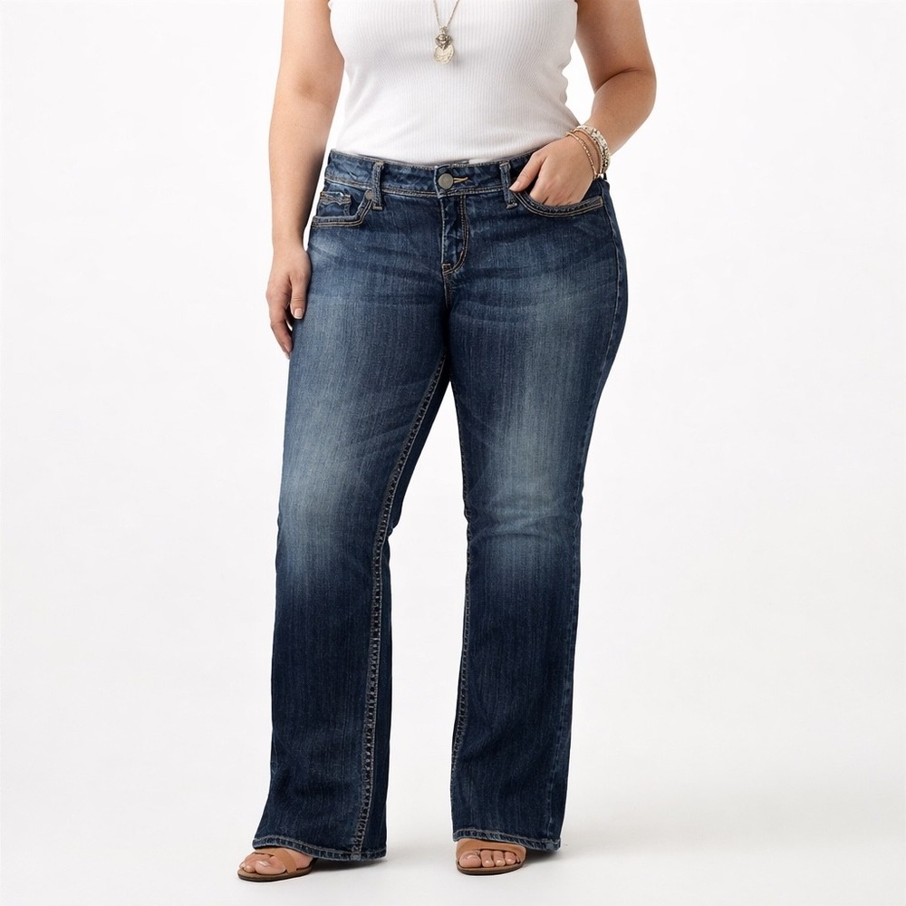 Silver Jeans Aiko Bootcut Dark Wash Blue Jeans Women's Size 14 L33 Actual 31 Y2K